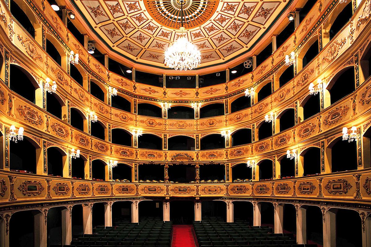 Manoel Theatre built during the reign of Manoel de Vilhena